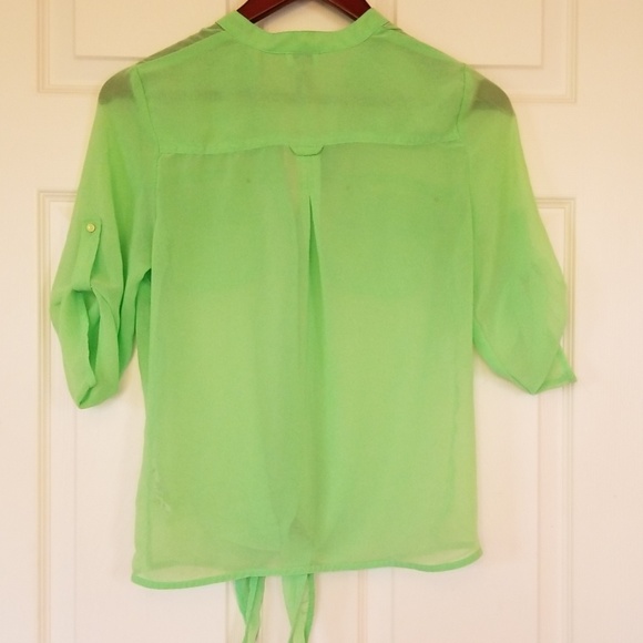 Dynamite green sheer blouse with tie front - Picture 5 of 5